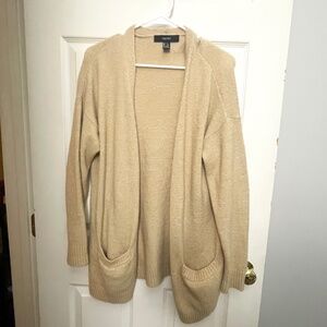✨4 for $15✨ Forever 21 cozy warm fuzzy tan cardigan